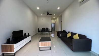 M CONDO 3 bedroom SKS Habitat Season Bistari Impian Larkin Height Epic