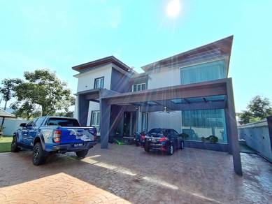 Beautiful Double Storey Bungalow Bandar Mahkota Cheras