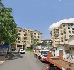 Apartment Taman Castlefield