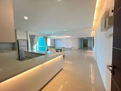 DIRECT OWNER - Fancy renovated, 2100 sqft, 3 carparks