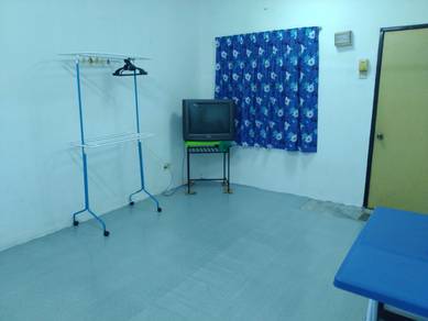 Apartment Bukit Tinggi 2 , Lelaki Tingkat 1