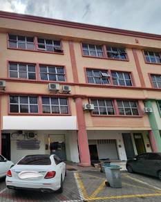 4Storey Shop lot, Nilai, negeri Sembilan
