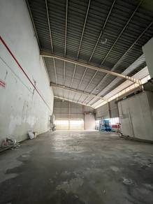 Factory / Warehouse [LUNAS] CCC Obtain Good Condition Cheap Rental !!!