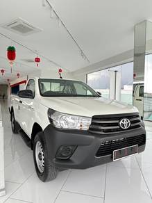 Toyota HILUX 2.4 MT MY20 (M)