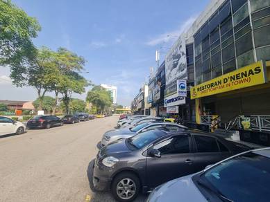 [Facing Main Road]Shah Alam Seksyen 9, Jalan Tengku Ampuan Zabedah B
