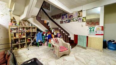 2 Sty Semi-D Taman Rakyat, Yulek