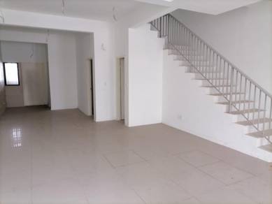 Below Market Double Storey Tmn Surian ( Tmn Serintin) MANTIN