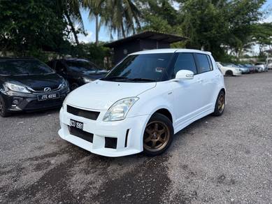 Suzuki SWIFT 1.5 PREMIER (A) KEYLESS ENTRY