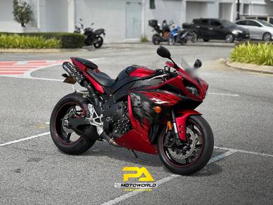 Yamaha r1 mudah top