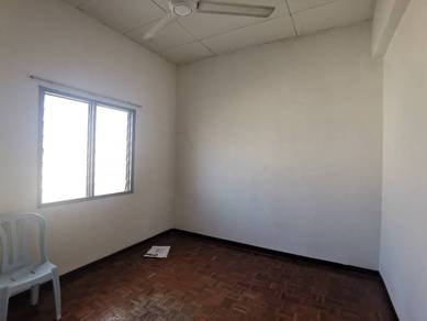 (CORNER/3000 SF) 2 Storey House Taman LEP Equine Pak Seri Kembangan