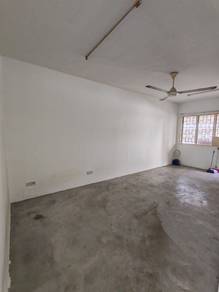Sentosa Apartment , Setia alam