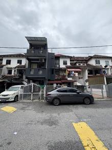 Ampang Lembah Maju Ground Floor Landed Facing Empty More Parking
