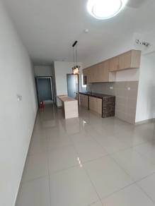 SEMI FURNISHED~TROPICANA AMAN 1 APARTMENT Bandar Rimbayu Kota Kemuning