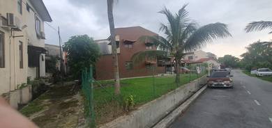 Rumah Teres Corner Termurah Dua Tingkat untuk Dijual - Bt. 3 Shah Alam