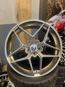 NEW 18inch FLOW FORM HRE DESIGN HRV VELLFIRE CAMRY