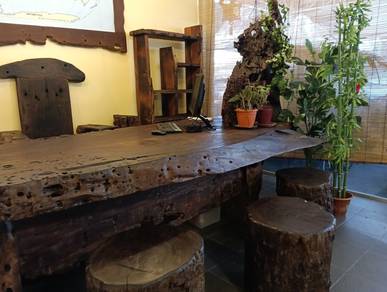 Solid wood meeting table jungle timber old tree