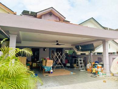 REFURBISHED⭐ + CANTIK❤️ | 2 Storey, Taman Bukit Saga, Seksyen 26