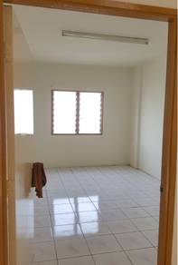 Palma Apartment (Bandar Country Homes)-2