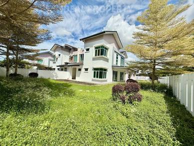 Double Storey Semi Detached House at Southlake Miri for Sale