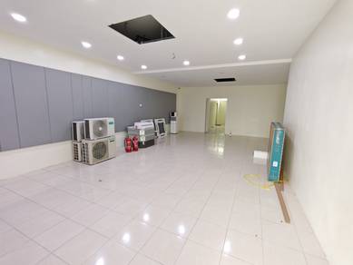 [FACING MAIN ROAD]🔥Ground Floor Shop Lot @ SP Bakar Arang FOR RENT