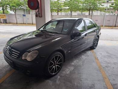 Mercedes Benz C180 K (CBU) 1.8 FACELIFT (A)