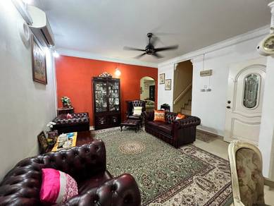 25' x 111' 🔥 SPACIOUS Double Storey Seksyen 8 @ Shah Alam FOR SALE!