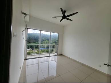 Platinum III, near Pavilion, 1320sqft, 2cp, Hill view, Teluk Kumbar