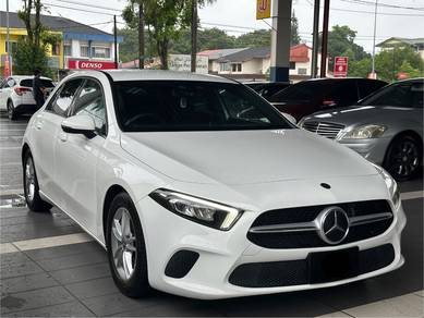 Mercedes Benz A180 1.3 STYLE HATCHBACK (A)