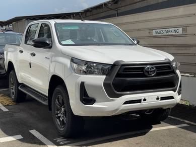 Toyota HILUX 2.4 E  At Rebate Free Svc 3Year