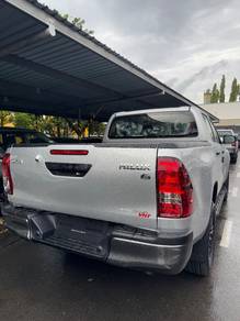 Toyota HILUX 2.4 E  At Rebate Free Svc 3Year