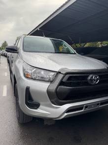 Toyota HILUX 2.4 E  At Rebate Free Svc 3Year