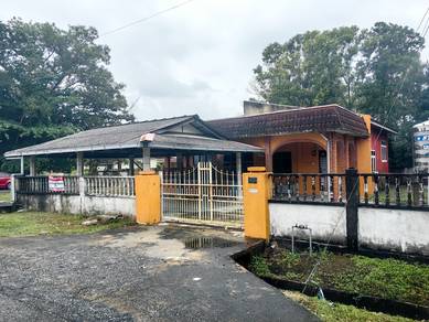 Rumah BANGLO SEPARA KEKAL KG GONG BADAK 4 BELAKANG UNISZA KUALA NERUS