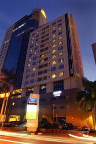 Ariva Gateway, Near Riverside Hotel, Sheraton, Padungan, Golden Bridge