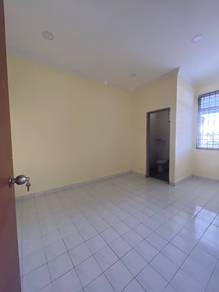 Jalan Dedaru, Taman Megah Ria