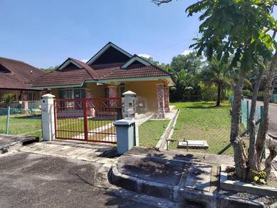 Bungalow-House-for-rent-Batu-Kawan-Penang
