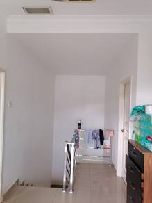 Semi - D bangalow house in tmn bukit emas for sale