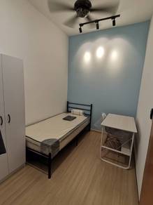 D'sara Sungai Buloh Male & Female Unit Room for rent !!!!