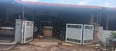 Teres setingkat Bandar Seri Astana