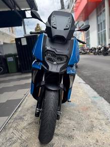 BMW C400x