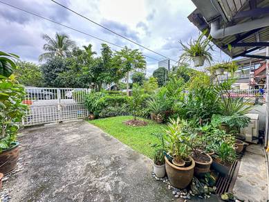 2-storey-Terraced-House-for-sale-Kelana-Jaya-Selangor-1