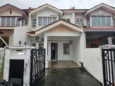FOR SALE: Double Storey Terrace Taman Putra Prima Puchong Selangor