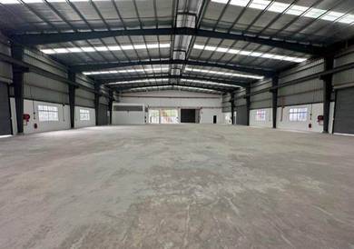 2 Sty Semi D Factory Warehouse @ Balakong KAJANG Cheras Jaya For Rent