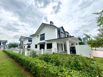 Corner Lot Big Land Double Storey Semi D Arundina Setia Alam Eco Park