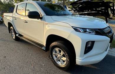 Mitsubishi Triton Pickup 4X4 4x4 2.4 2024
