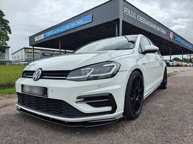 Volkswagen GOLF 1.4 TSI R-LINE (A)