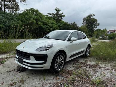[19k KM,Red+Black Seat] 2022 Porsche MACAN, New FL