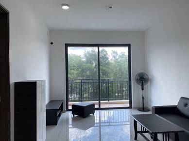 Fully Furnished Country Garden  @ Central Park 2 Bedroom  For Rent