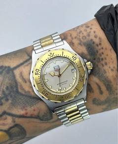 35mm 1990s Vintage TAG Heuer 3000 Professional 200
