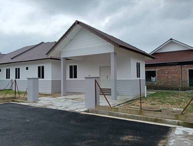 Semi-D Besar Taman Peringat Harmoni Fasa 2