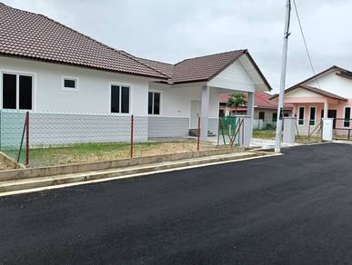 Semi-D Besar Taman Peringat Harmoni Fasa 2